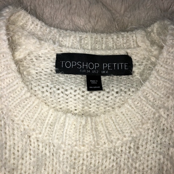Topshop Cropped Feathered Long Sleeve - Picture 3 of 4